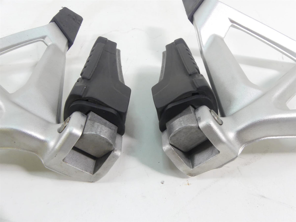 2014 BMW R1200GS K50 Rear Passenger Pillion Footpeg Foot Peg Set 46718526741 {{ shop.shopifyCountryName }} - Mototech271