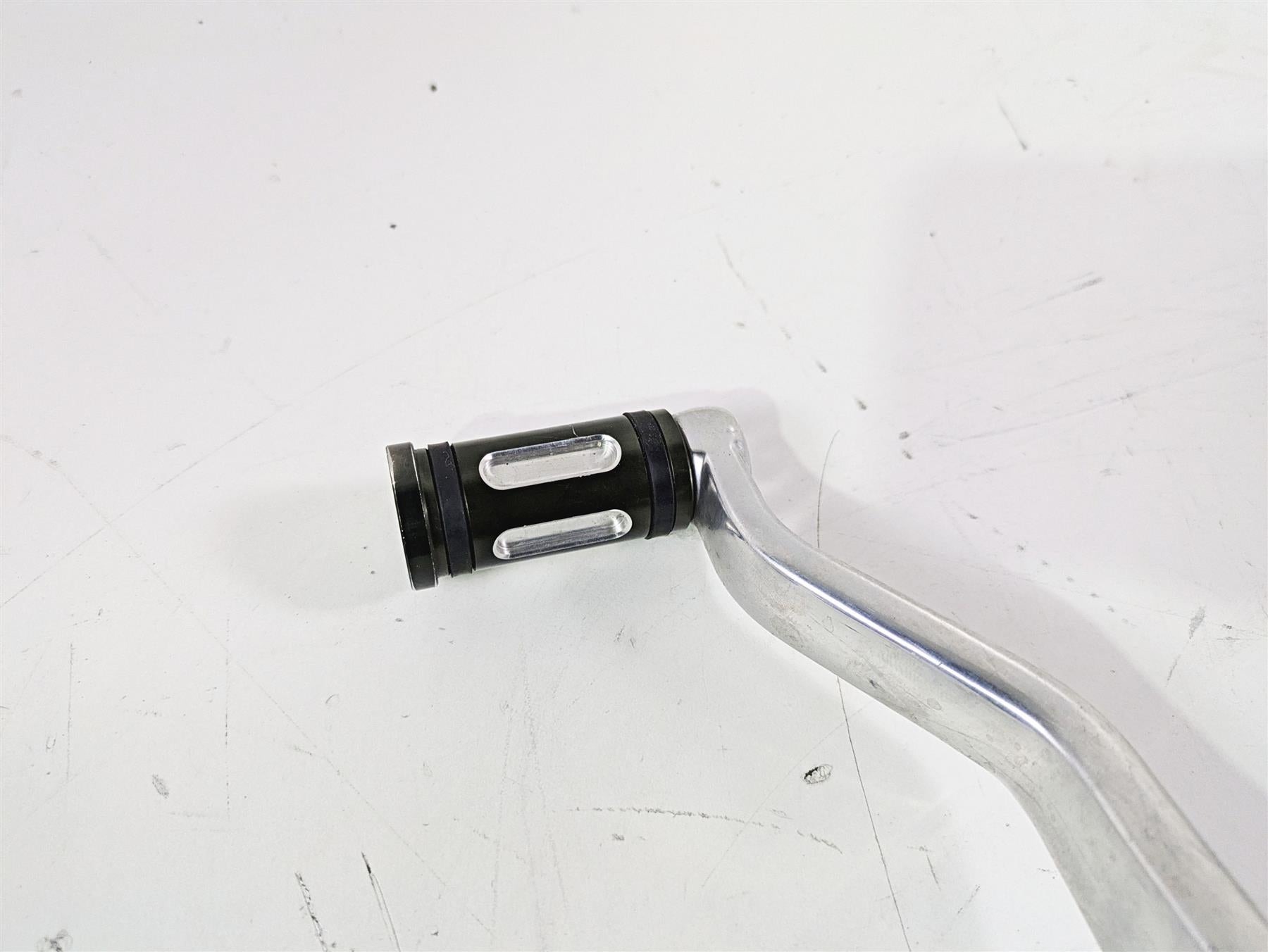 2012 Harley VRSCF Muscle V Rod Left Front Footpeg & Shift Lever 54046-12 {{ shop.shopifyCountryName }} - Mototech271