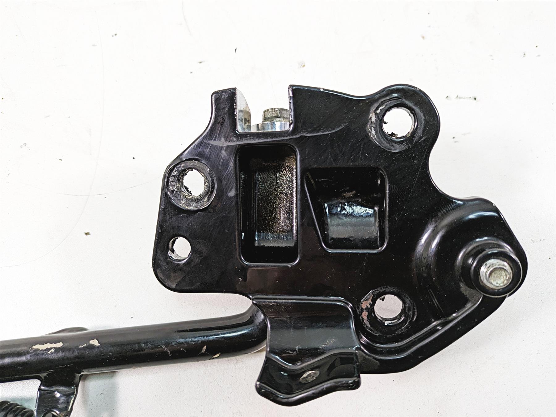 2018 Harley Touring FLHXSE CVO Street Glide Sid Kickstand - Read 50000149 {{ shop.shopifyCountryName }} - Mototech271