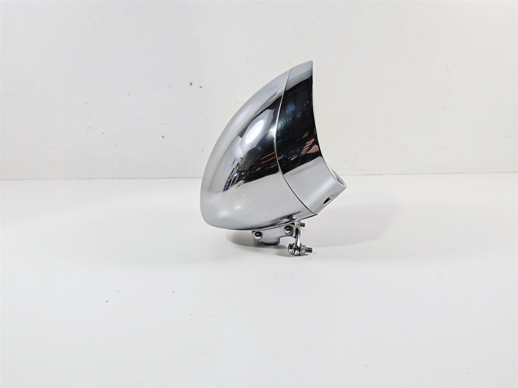 2003 Honda V-Twin VTX1800 C Headlight & Housing Set - Nice 61301-MCH-670 {{ shop.shopifyCountryName }} - Mototech271