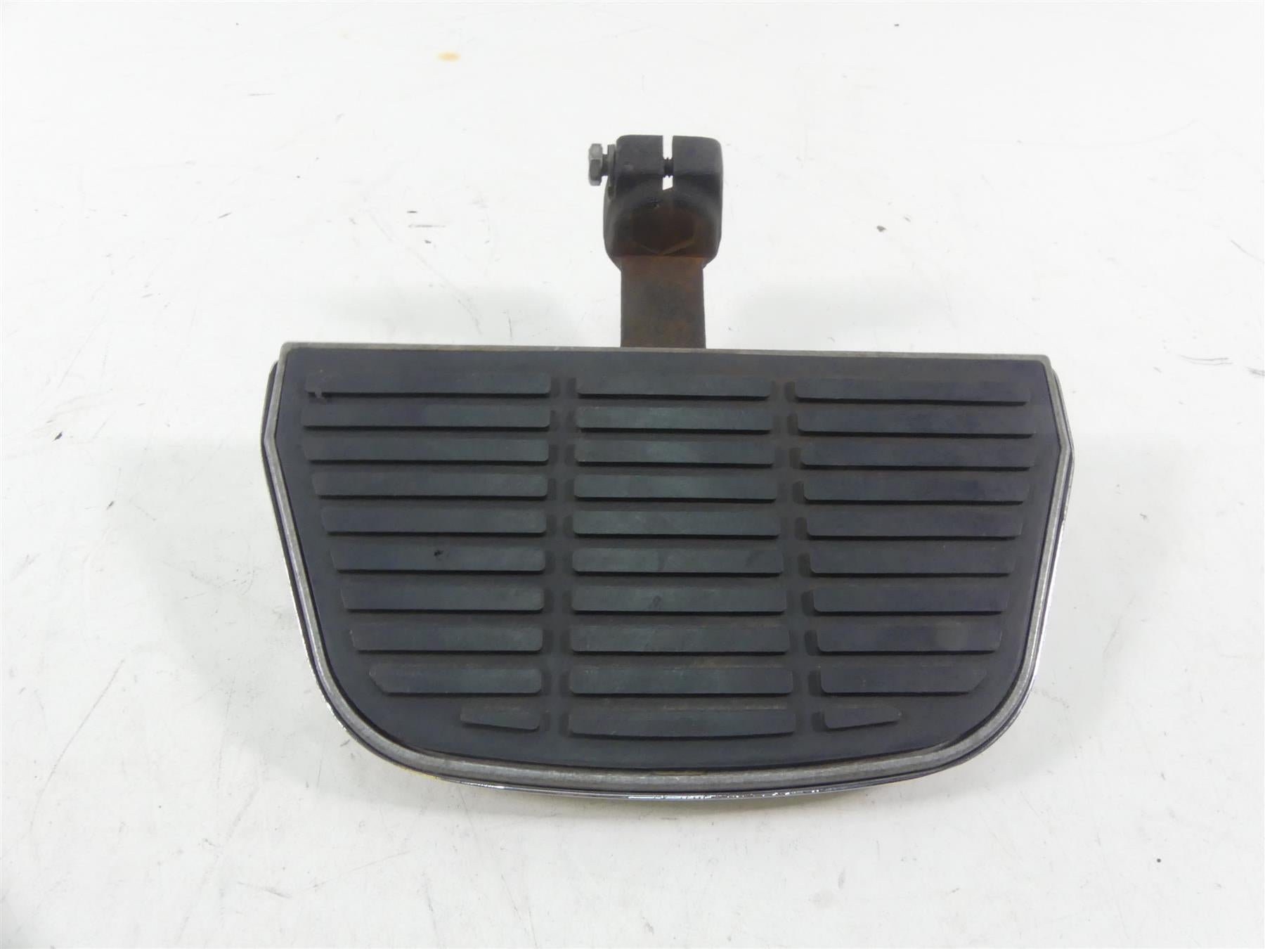 1989 Harley Touring FLTC Tour Glide Rear Passenger Chrome Floor Board 52713-91 | Mototech271