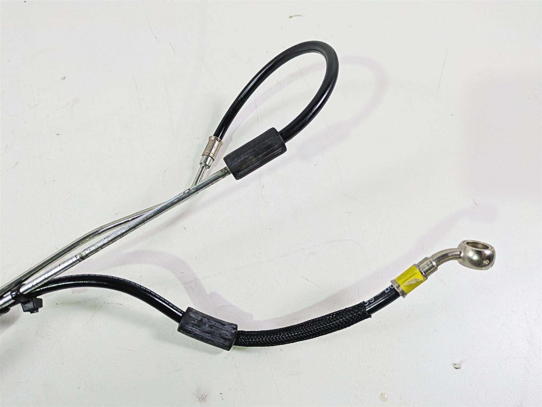 2022 Ducati Streetfighter V2 Rear Abs Brake Line Hose Set 61911762A 61911752A {{ shop.shopifyCountryName }} - Mototech271