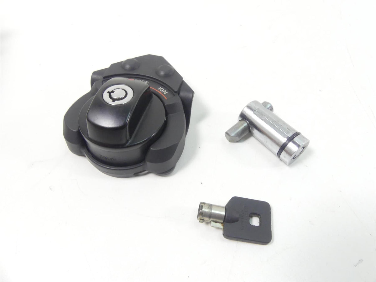 2011 Harley VRSCF Muscle Rod Ignition Switch Key Lock Set 70020-05 {{ shop.shopifyCountryName }} - Mototech271