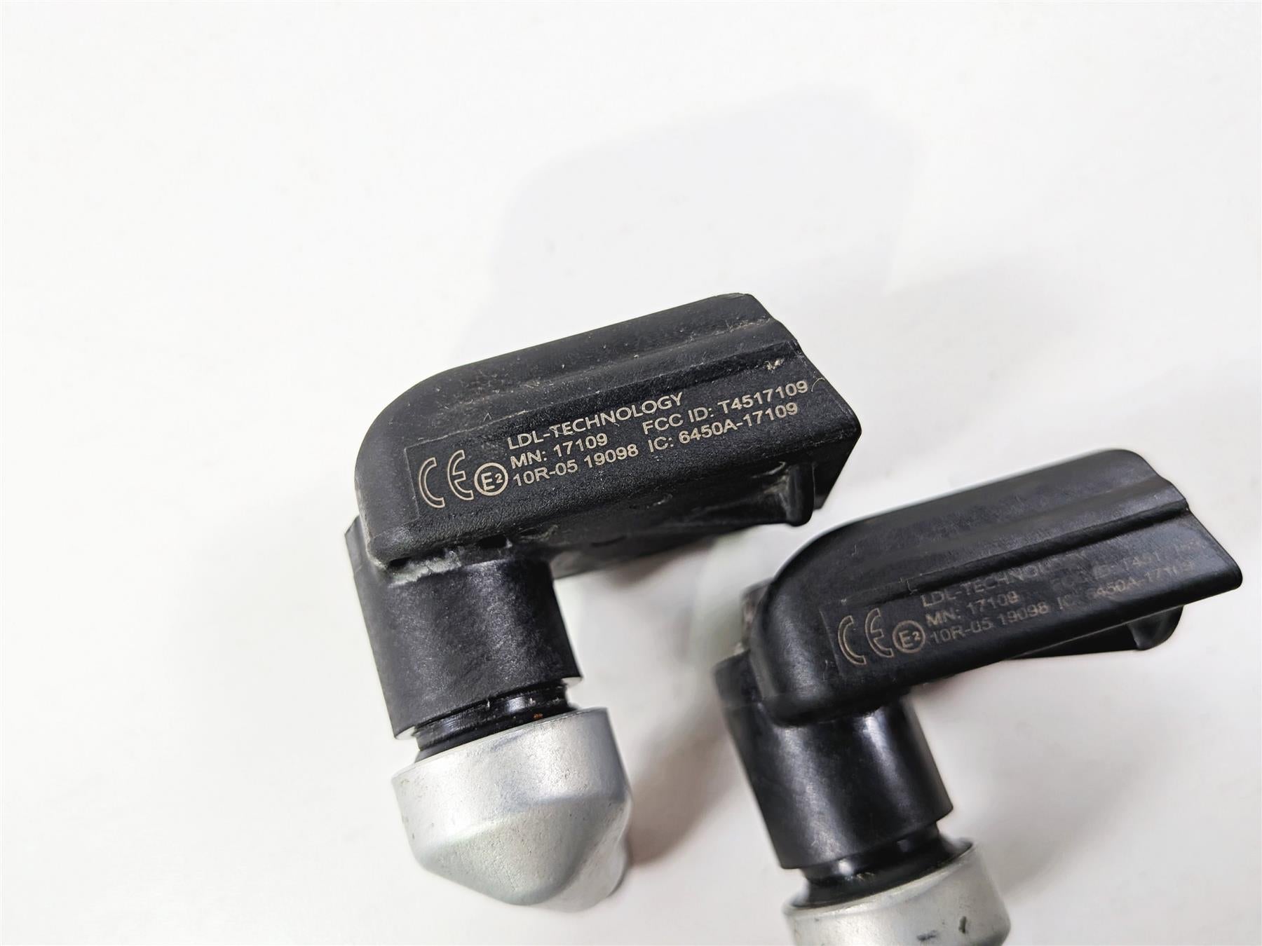 2023 BMW F850GS K81 TPS RDC SENSOR - 433 MHZ Tire Pressure Sensors 36317108983 {{ shop.shopifyCountryName }} - Mototech271