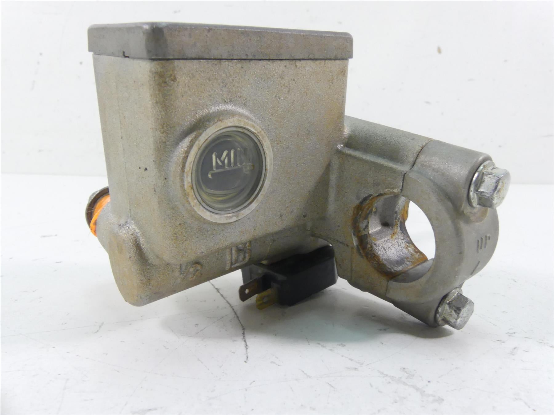 2020 Yamaha YFM 700 Raptor Front 1/2" Brake Master Cylinder 1PE-2583T-00-00 {{ shop.shopifyCountryName }} - Mototech271
