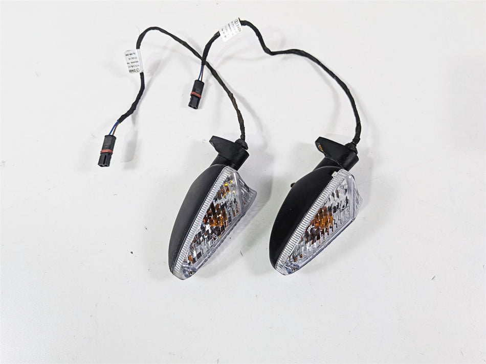 2016 BMW R1200 GS K50 Rear Turn Signal Set 63138534352 {{ shop.shopifyCountryName }} - Mototech271
