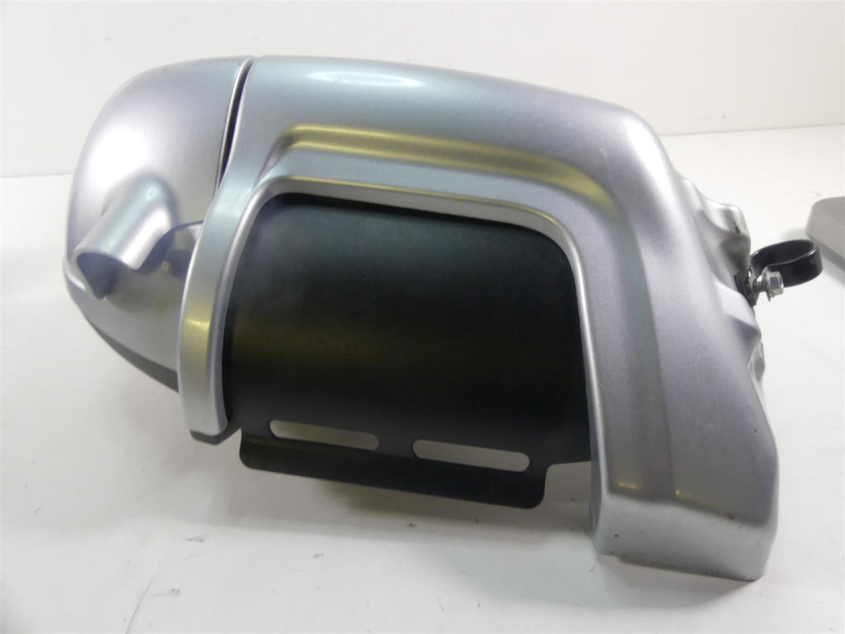 2010 Harley Touring FLHX Street Glide Lower Leg Fairings + Hogtunes Mounts {{ shop.shopifyCountryName }} - Mototech271