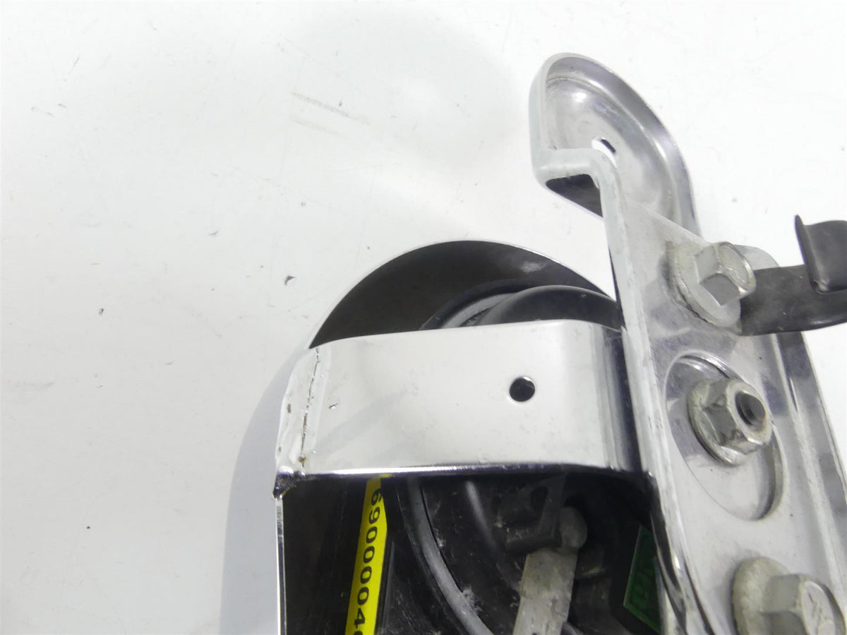 2009 Harley FLHTCU SE4 CVO E-Glide Horn & Chrome Cover 61300478A {{ shop.shopifyCountryName }} - Mototech271