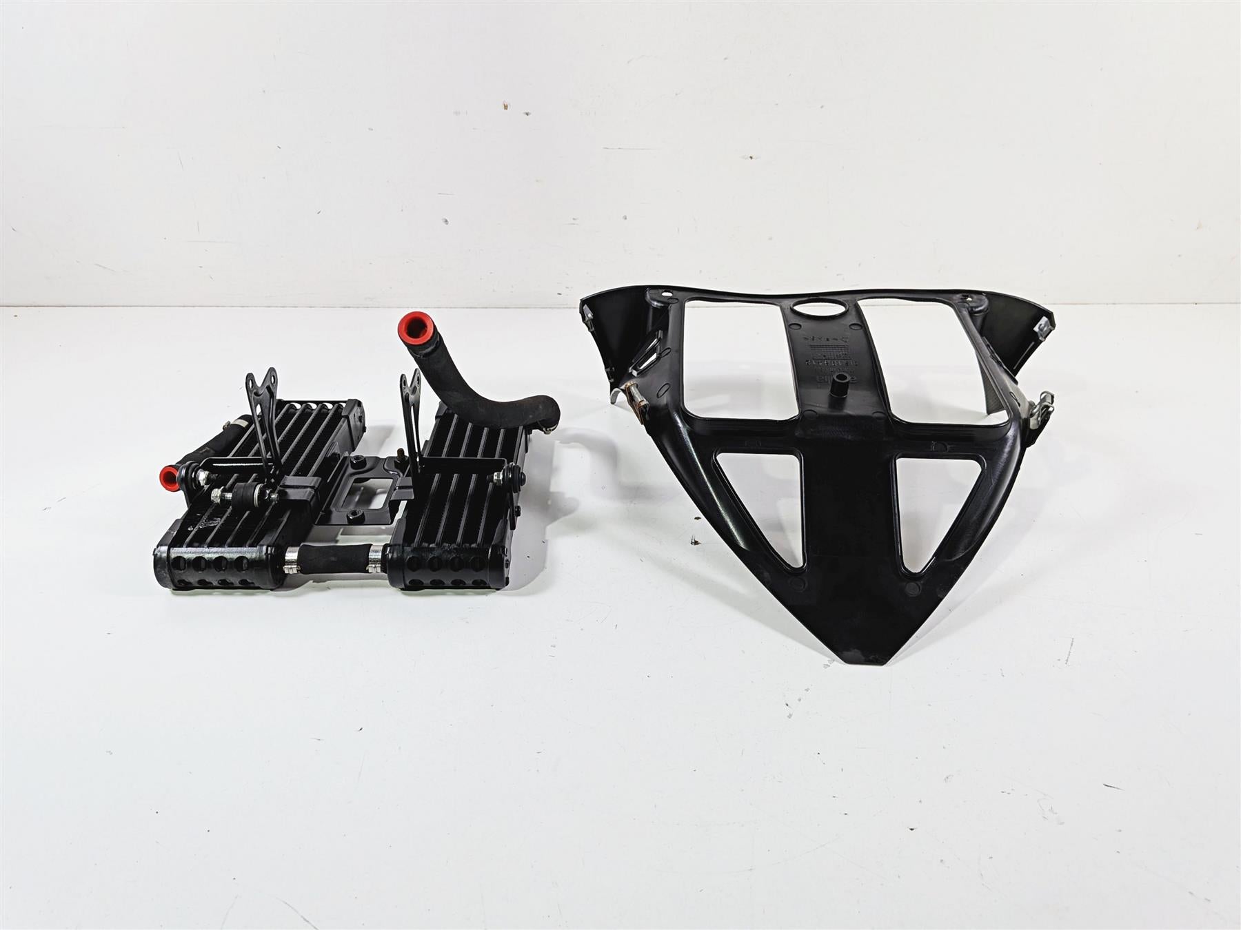 2008 Aprilia RSVR 1000 Factory Oil Cooler & Lines & Cover AP8104341 AP8104452 {{ shop.shopifyCountryName }} - Mototech271