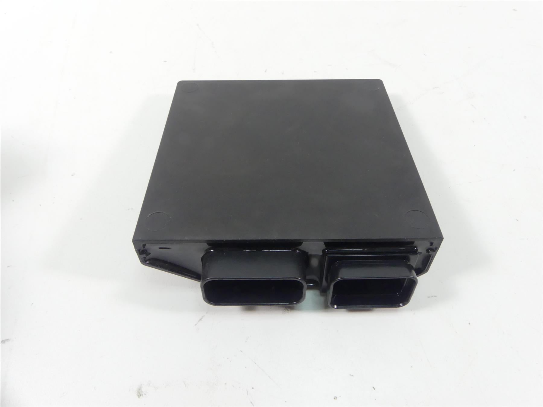 2017 Yamaha XT1200Z Super Tenere Cdi Ecm Engine Control Module 2BS-8591A-30-00 {{ shop.shopifyCountryName }} - Mototech271