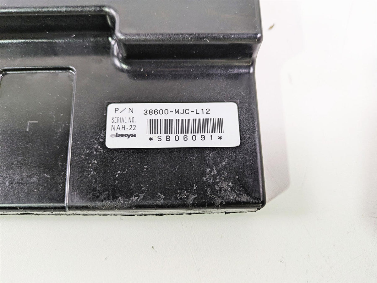 2025 Honda CBR600RR Abs Cdi Ecm Ecu Control Module & Wiring - Read 38600-MJC-L12 {{ shop.shopifyCountryName }} - Mototech271