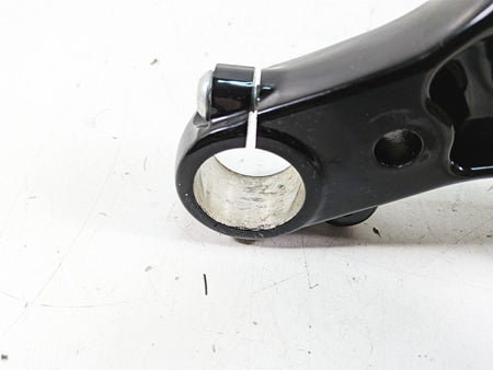 2017 Harley XL883 N Sportster Iron Upper Triple Tree Steering Clamp 46758-07 {{ shop.shopifyCountryName }} - Mototech271