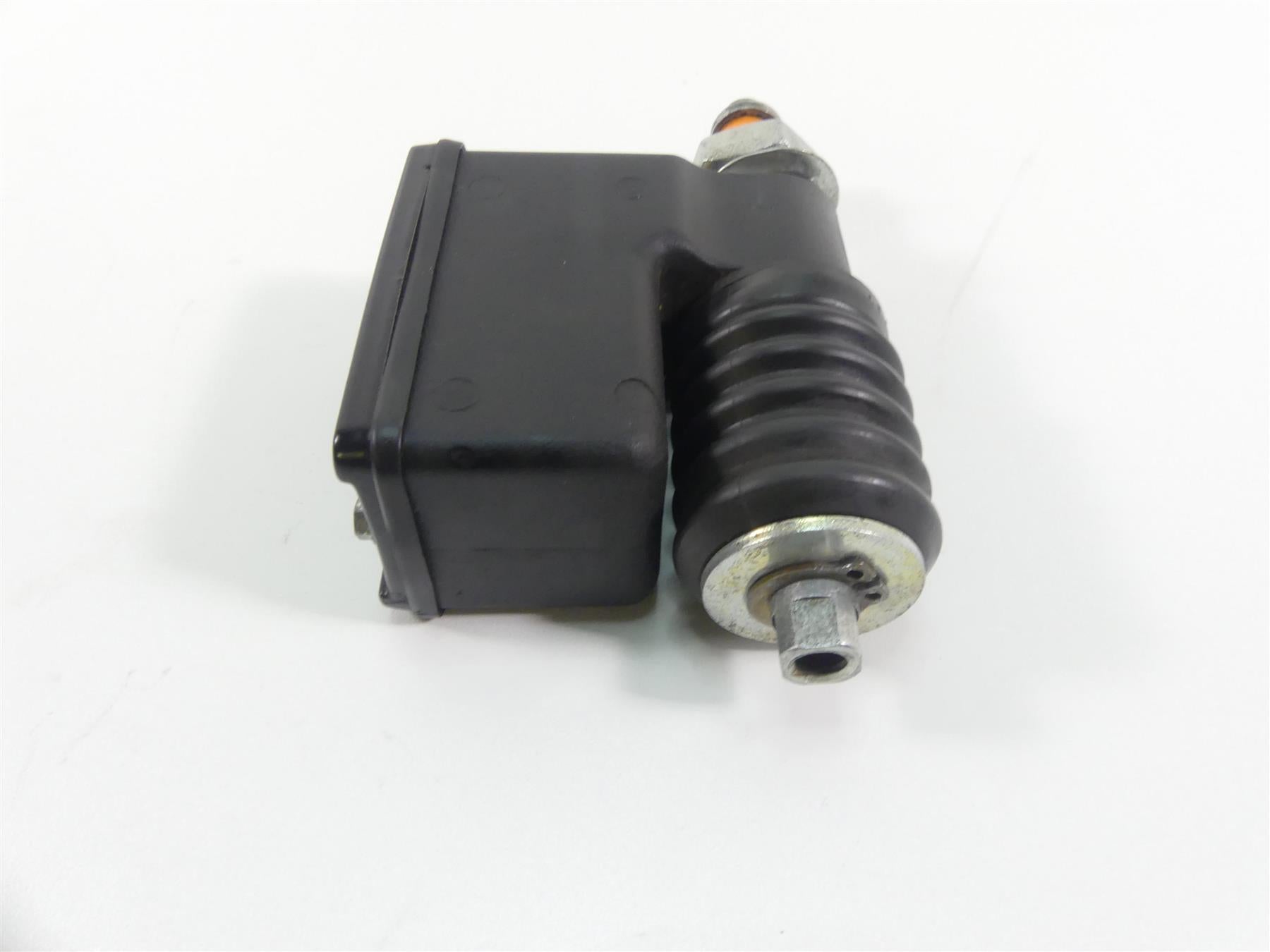 1999 Harley Dyna FXDL Low Rider Rear Brake Master Cylinder 42474-90C {{ shop.shopifyCountryName }} - Mototech271