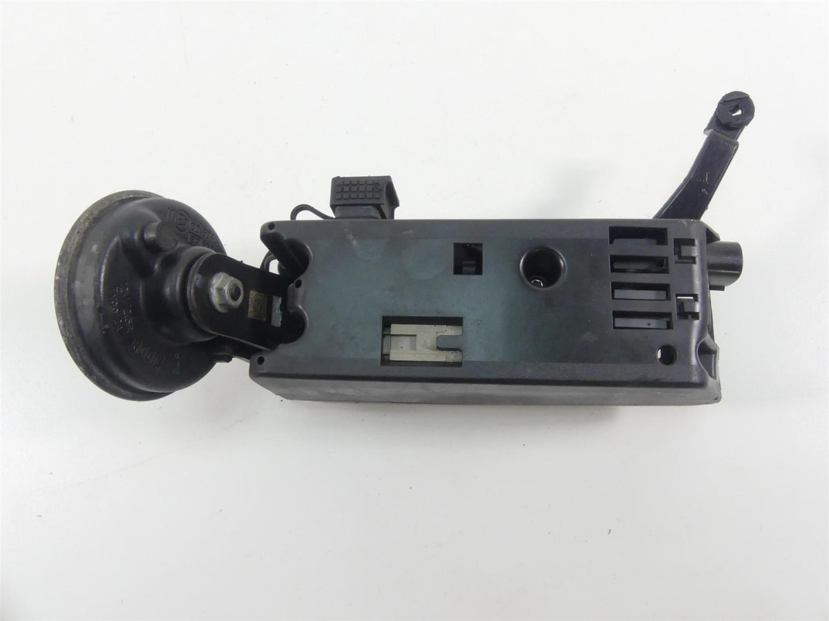 2019 Harley Softail FLSB Sport Glide Horn & The Wiring Box 69201654 {{ shop.shopifyCountryName }} - Mototech271