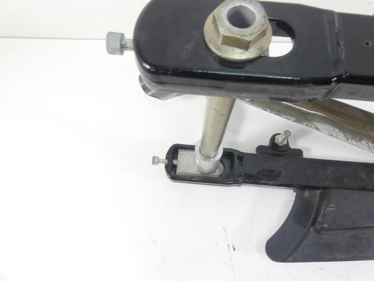 2009 Harley FXDF Dyna Fat Bob Rear Swingarm & Belt Guards & 25mm Axle 47820-06 {{ shop.shopifyCountryName }} - Mototech271