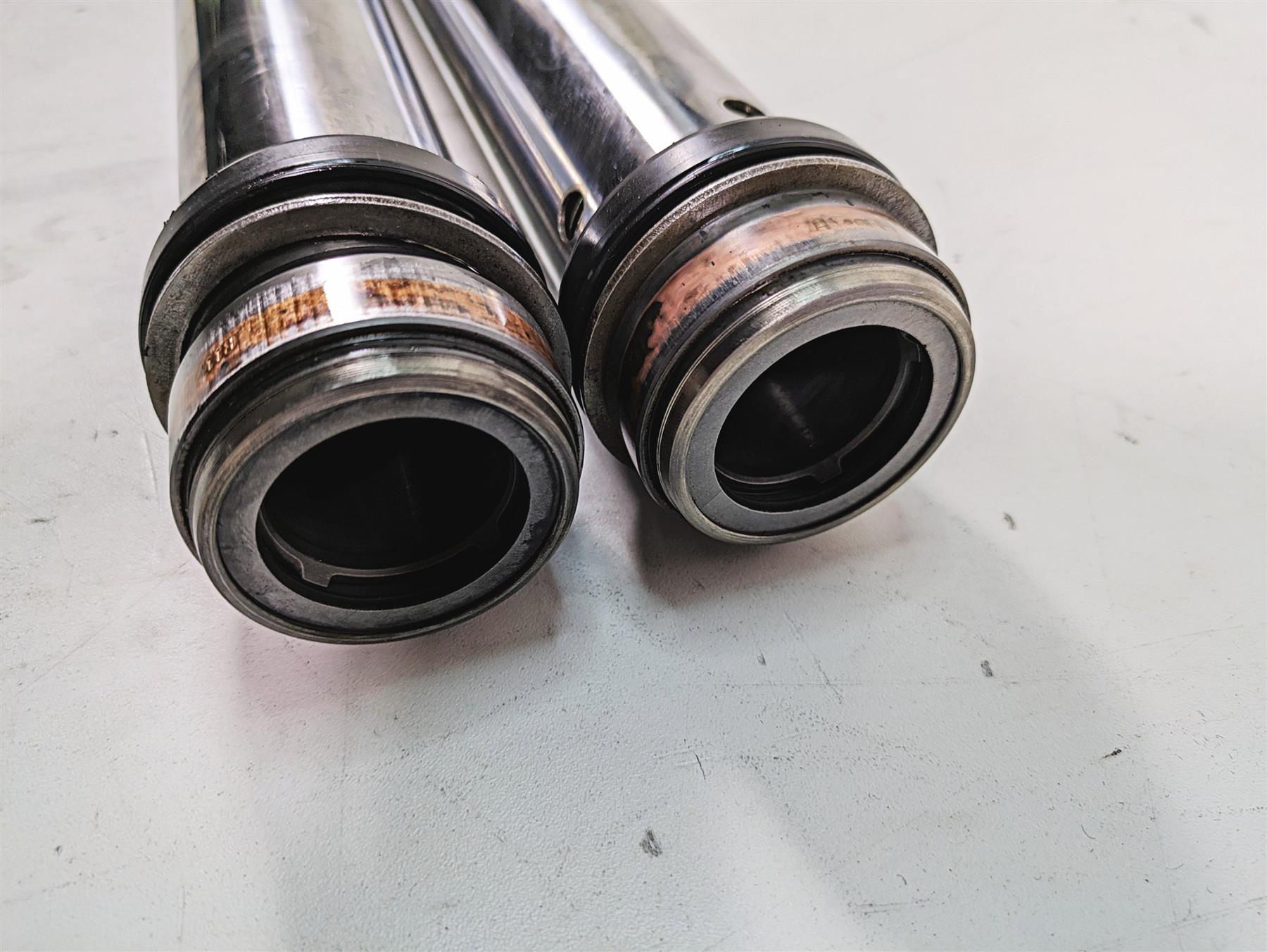 2018 Harley Touring FLHXSE CVO Street Glide Fork Tube Pipe 49mm 45500341 {{ shop.shopifyCountryName }} - Mototech271