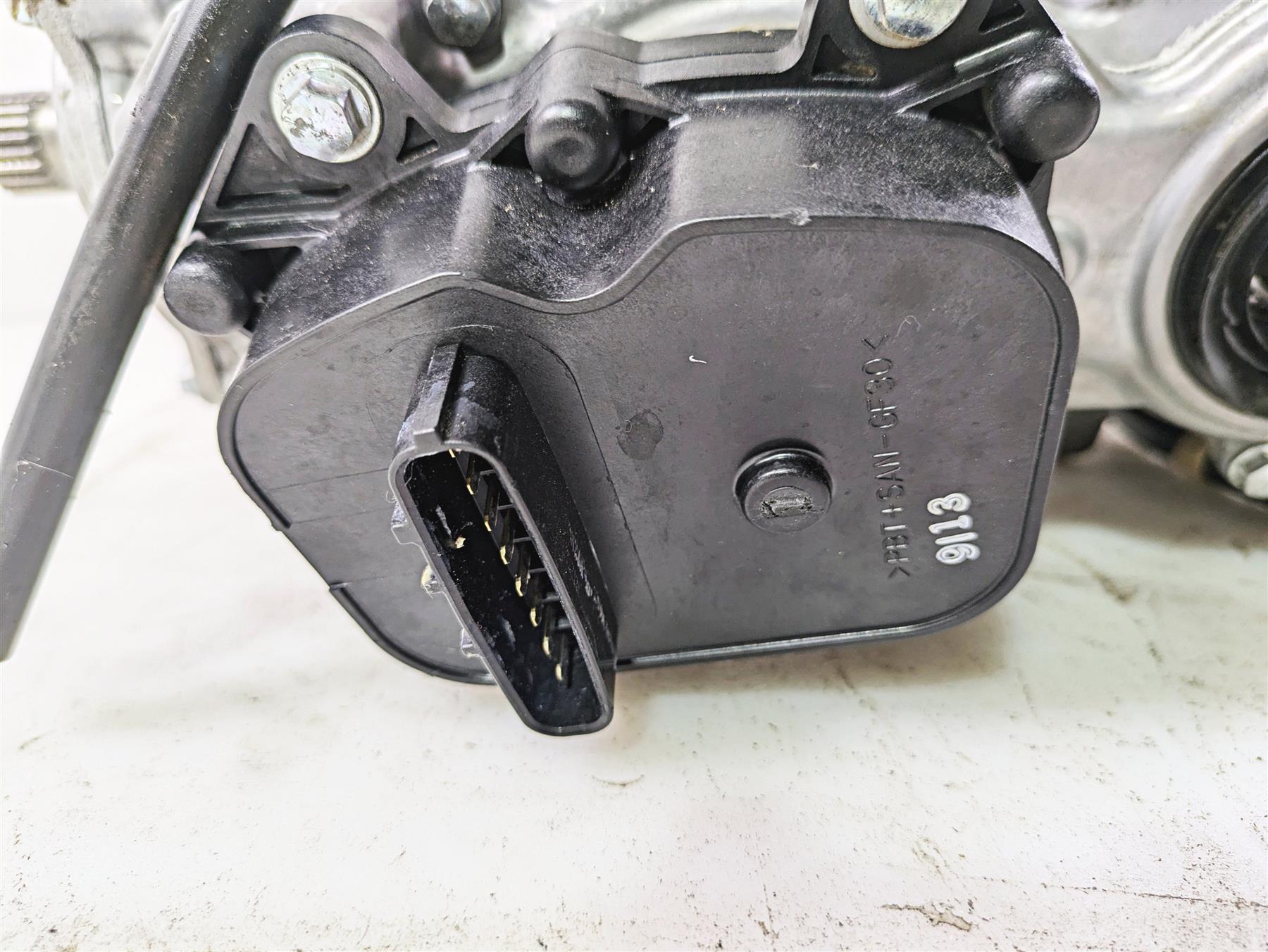 2020 Kawasaki Teryx KRX KRF 1000 Front Differential Gear Box 13101-0679 {{ shop.shopifyCountryName }} - Mototech271