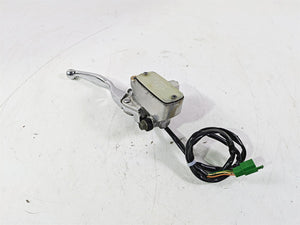 2004 Yamaha XVZ1300 Royal Star Front Brake Master Cylinder 4XY-W2587-01-00 | Mototech271