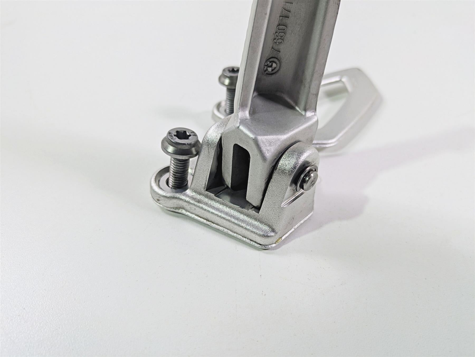 2022 BMW RnineT Pure K22 Left Footpeg Foot Peg Rest 46719457881 {{ shop.shopifyCountryName }} - Mototech271