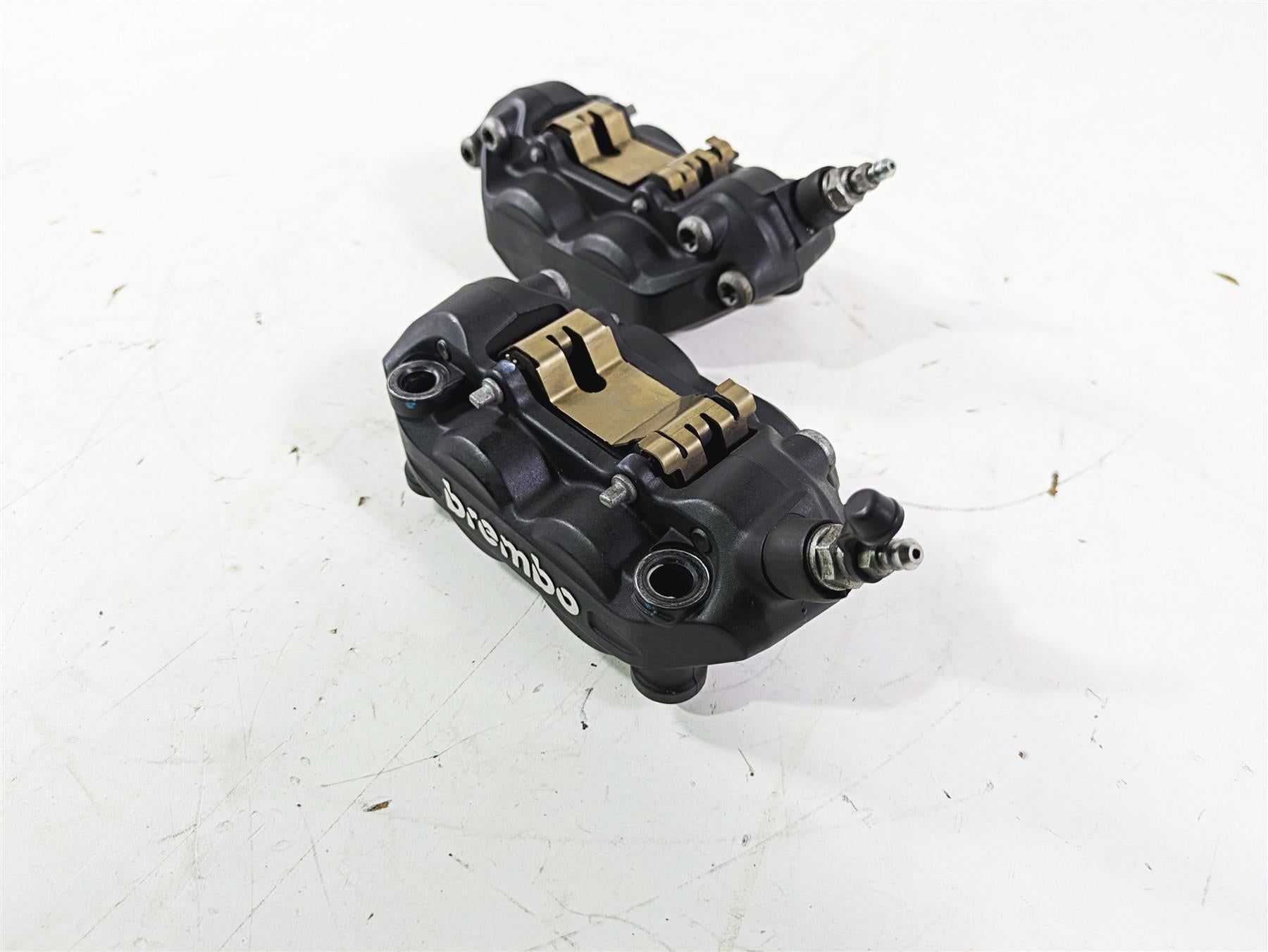 2014 Moto Guzzi California 1400 Touring Front Brake Calipers Brembo 887764 {{ shop.shopifyCountryName }} - Mototech271