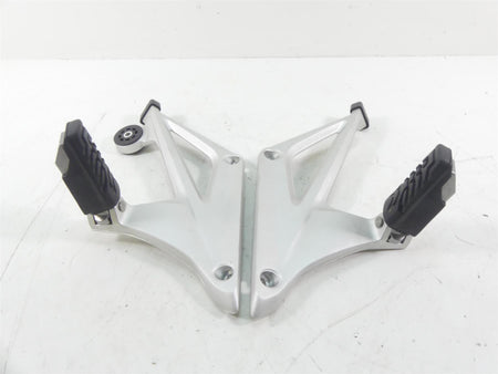 2017 BMW R1200RT K52 Rear Passenger Footpeg Set 46718534789 46718534790 {{ shop.shopifyCountryName }} - Mototech271