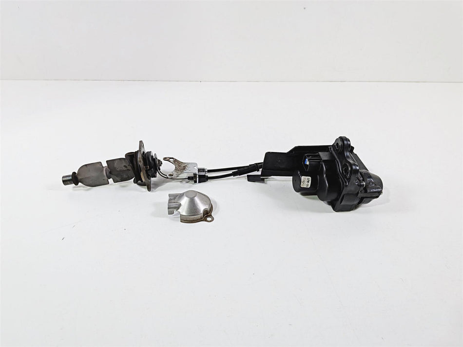 2008 Yamaha YZF R1 RN19 Exhaust Valve & Actuator Servo Motor 5VY-85820-10-00 {{ shop.shopifyCountryName }} - Mototech271