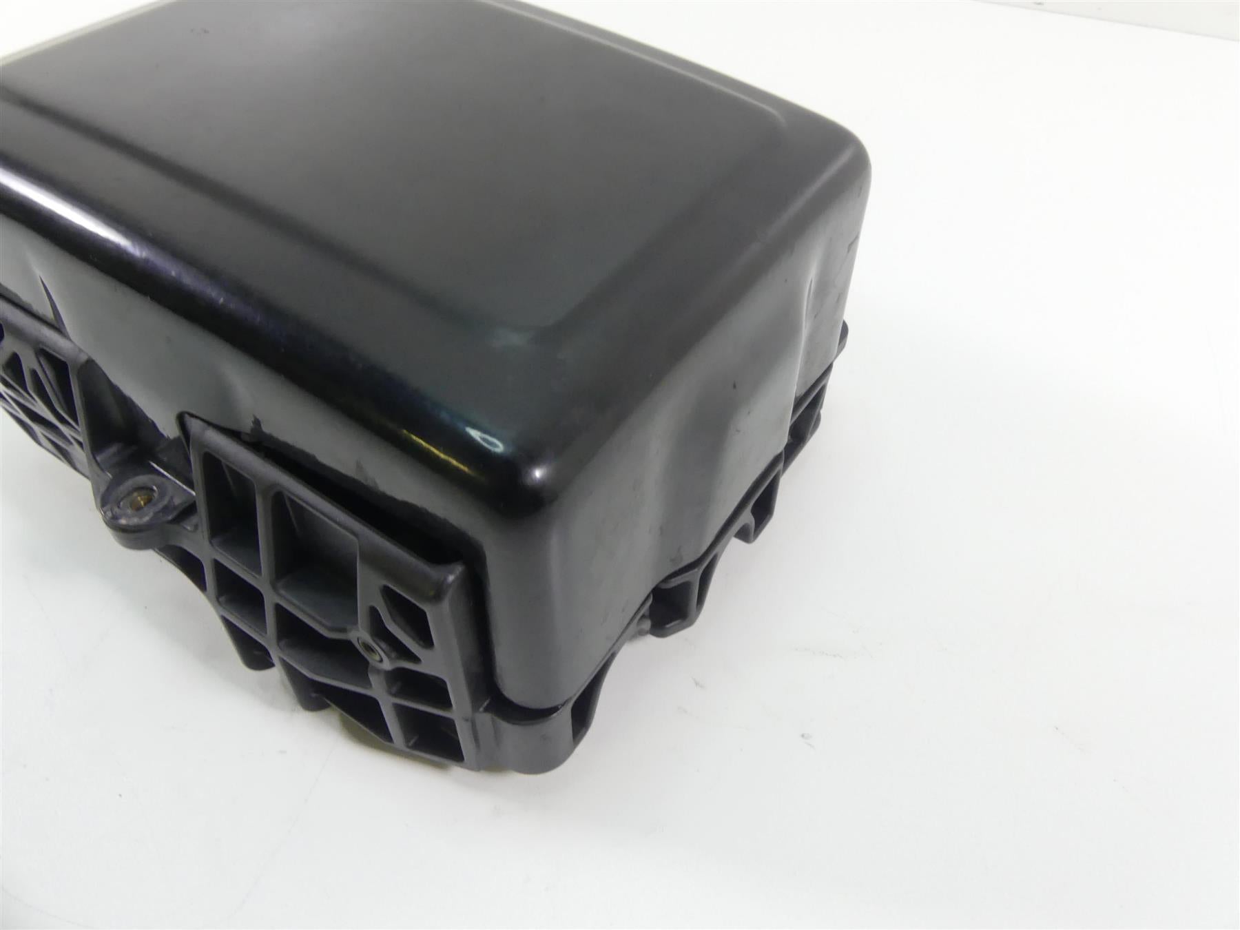 2016 Harley FXDL Dyna Low Rider Battery Tray Carrier Stay & Outer Cover 70379-06 {{ shop.shopifyCountryName }} - Mototech271
