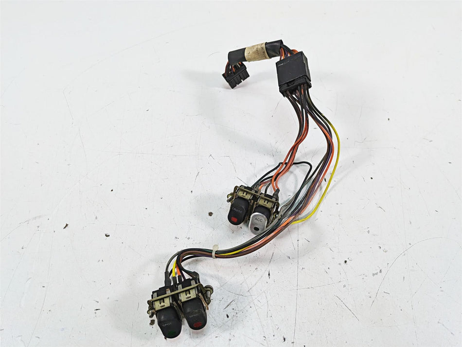 2008 Harley FLHTCU Electra Glide Auxiliary Cruise Spot Switch Set 70271-98 {{ shop.shopifyCountryName }} - Mototech271