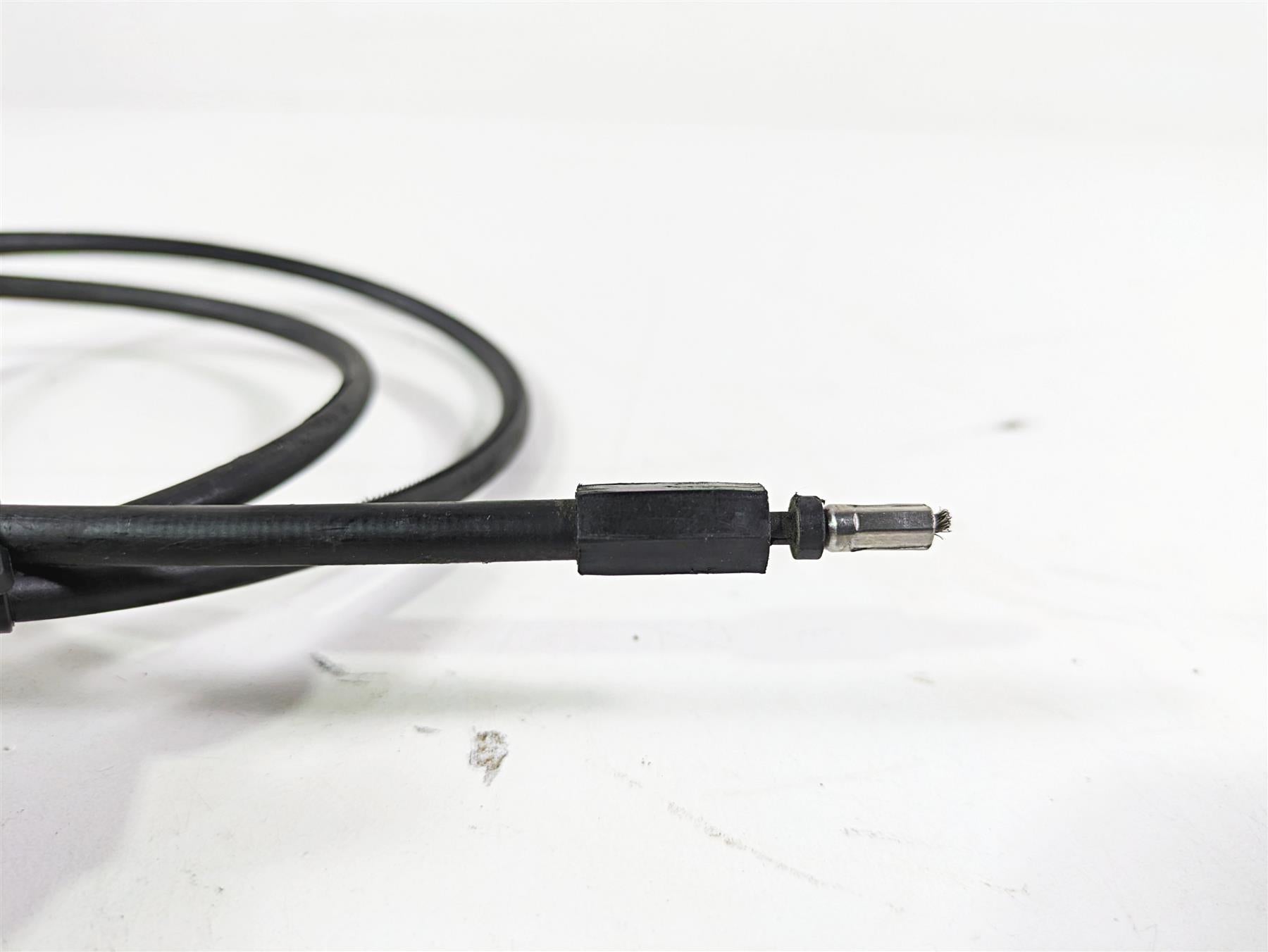 2008 Harley Touring FLHTCU E-Glide 105TH Seat Release Latch & Cable {{ shop.shopifyCountryName }} - Mototech271