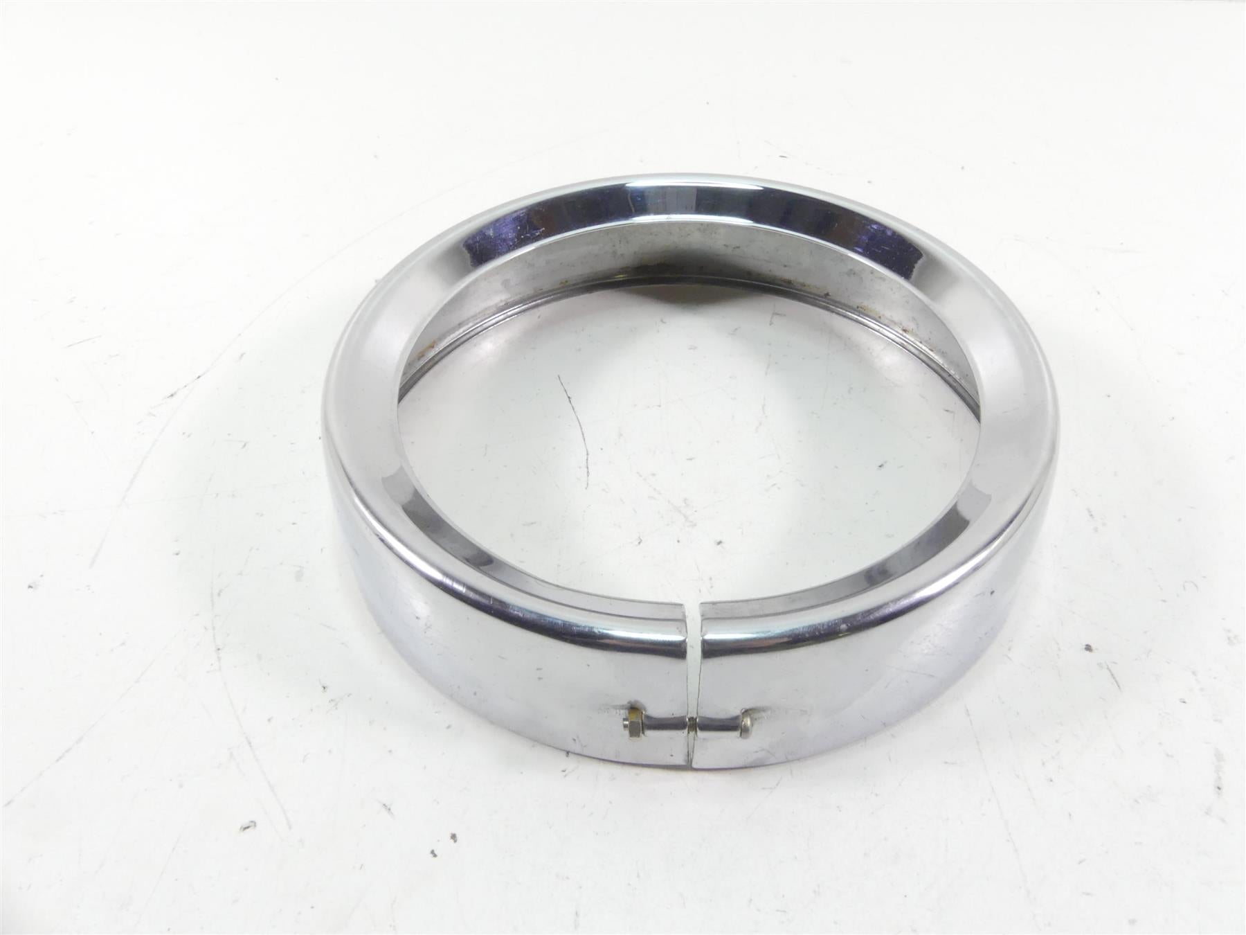 2005 Harley Touring CVO FLHTC SE Electra Glide Headlight Chrome Ring Cover {{ shop.shopifyCountryName }} - Mototech271