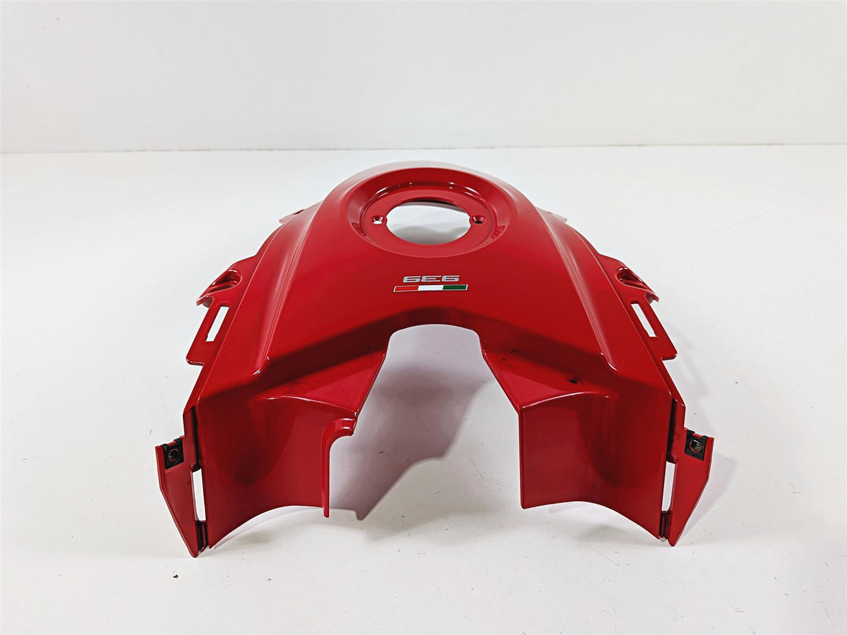 2016 Ducati Hypermotard 939 SP Red Center Tank Cover Fairing 480P5672E 48015671B-Mototech271