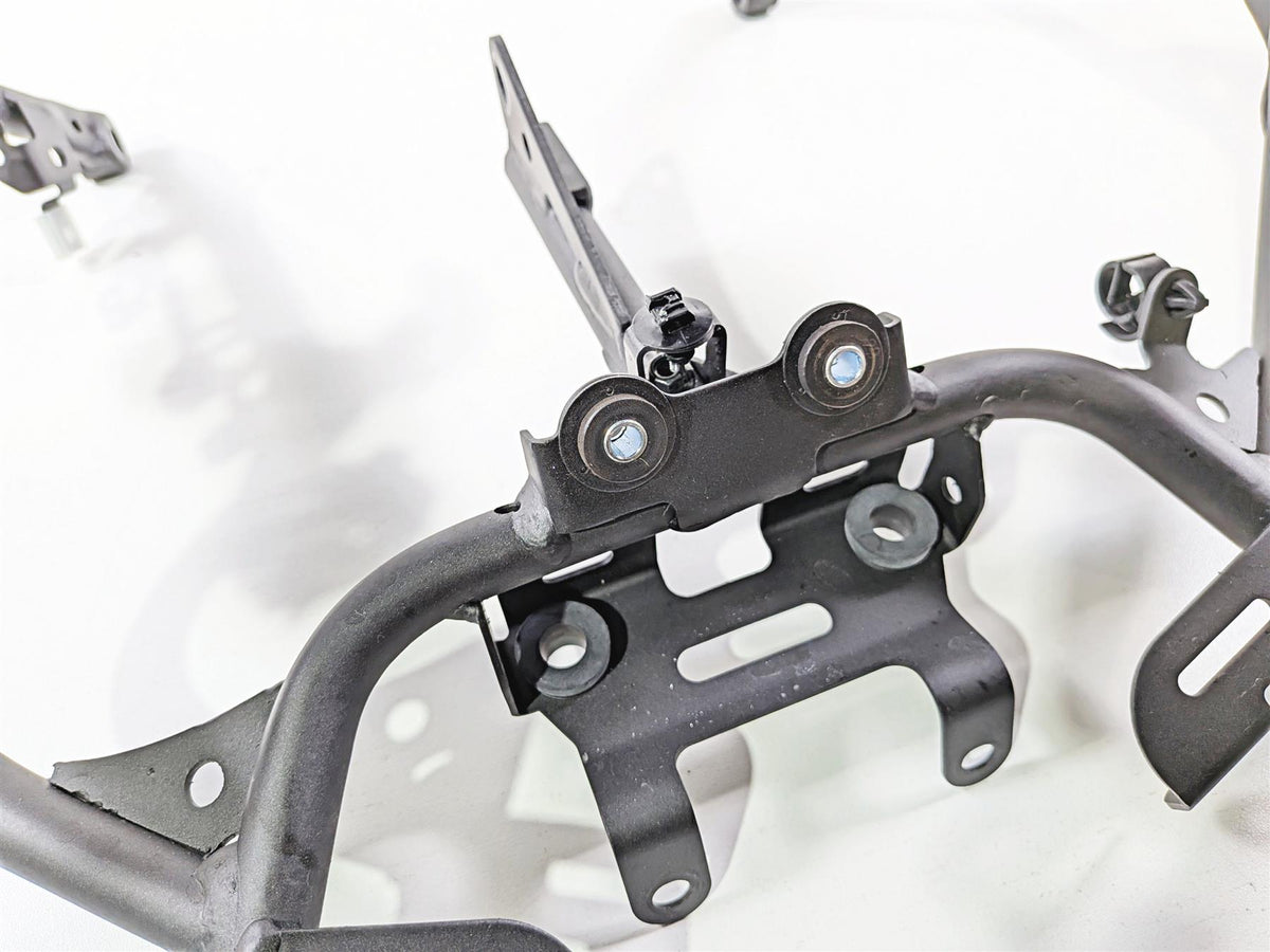 2024 Kawasaki EX500 Ninja 40th An. Front Stay Sub Frame Holder 39137-0744 {{ shop.shopifyCountryName }} - Mototech271