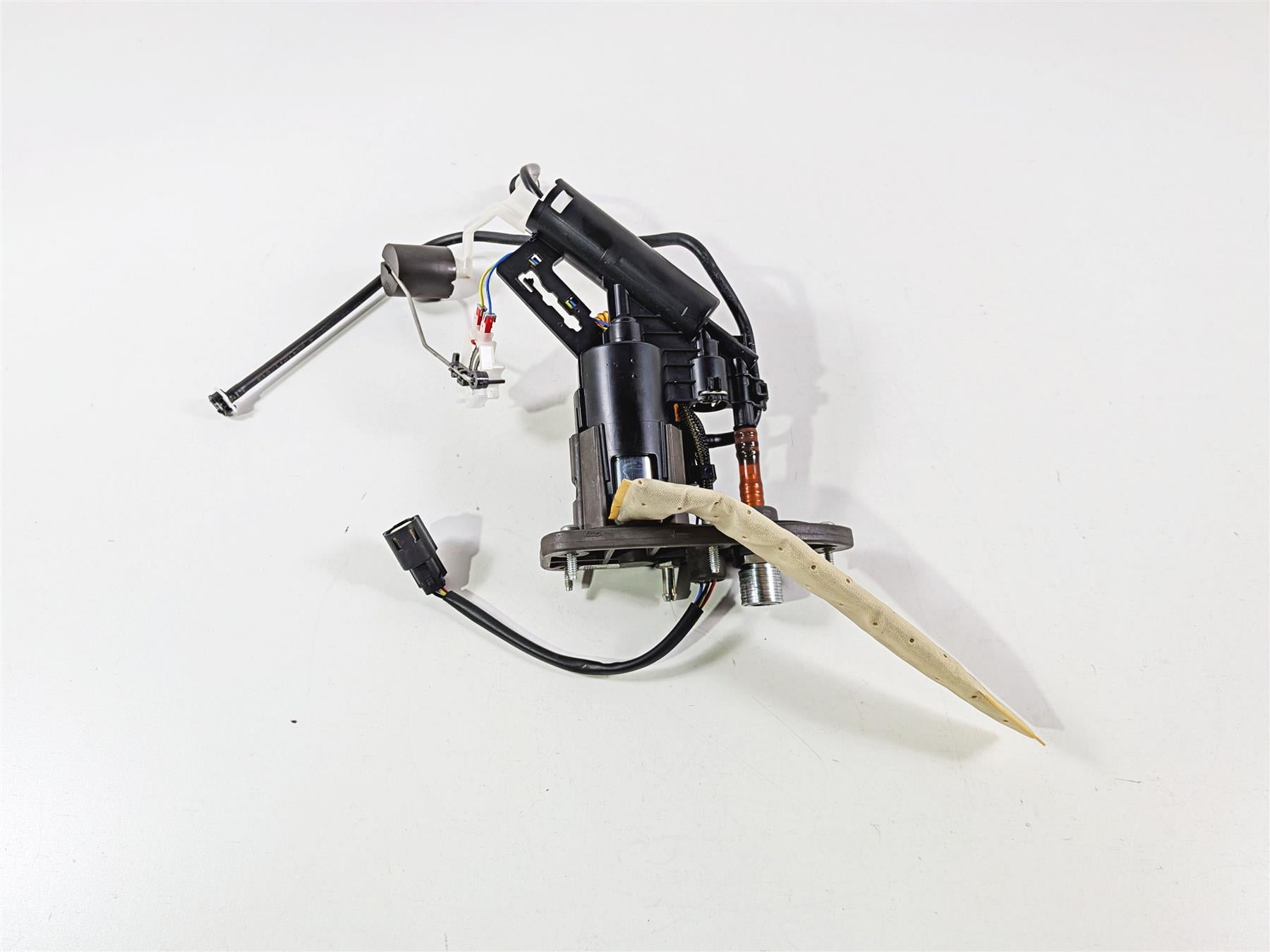 2024 Harley Softail FXLRST Low Rider Fuel Gas Petrol Pump Sending Set 61200093 {{ shop.shopifyCountryName }} - Mototech271