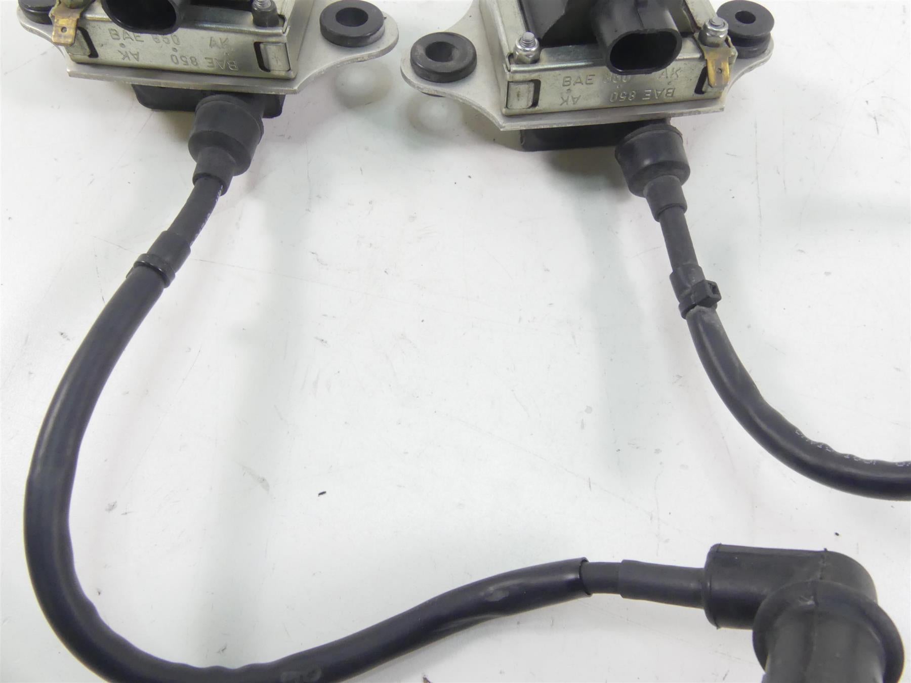 2014 Moto Guzzi Griso 1200 SE 8V Ignition Coil Wires Plugs Set GU30716500 {{ shop.shopifyCountryName }} - Mototech271