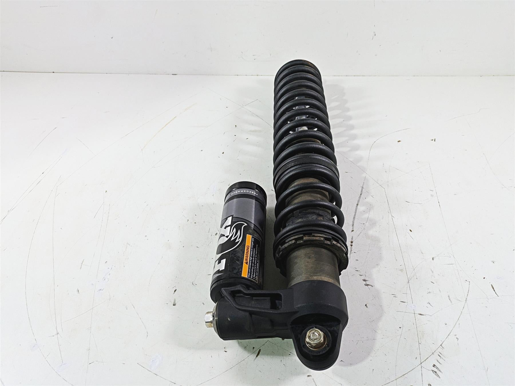 2022 Yamaha YXZ1000 R Front Right Shock Damper Fox 531miles BAS-F310H-01 {{ shop.shopifyCountryName }} - Mototech271