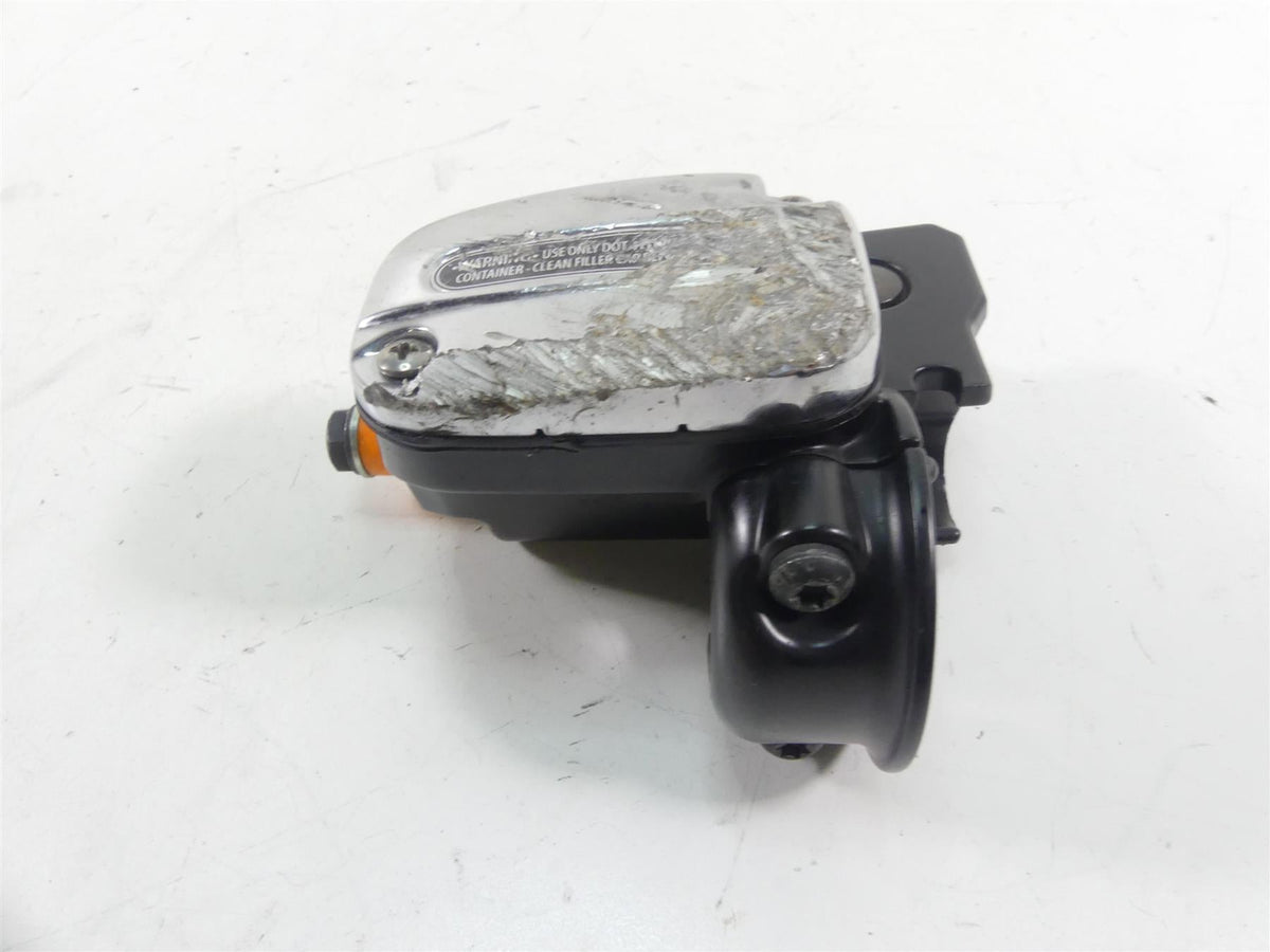 2011 Harley VRSCF Muscle Rod Front Brake Master Cylinder 11/16" 44551-08F {{ shop.shopifyCountryName }} - Mototech271