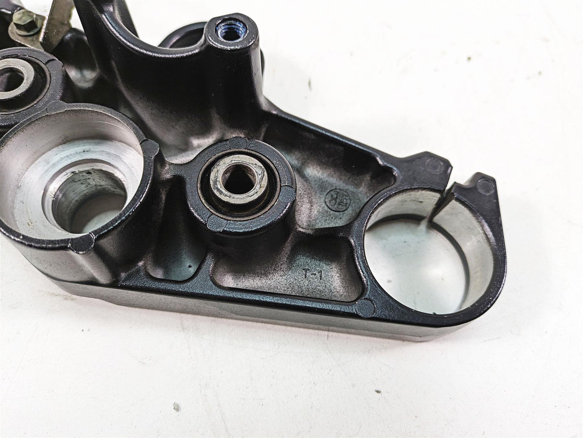 2002 Yamaha FZ1 FZS1000 Fazer Upper Triple Tree Steering Clamp 5LV-W2341-00-00 {{ shop.shopifyCountryName }} - Mototech271