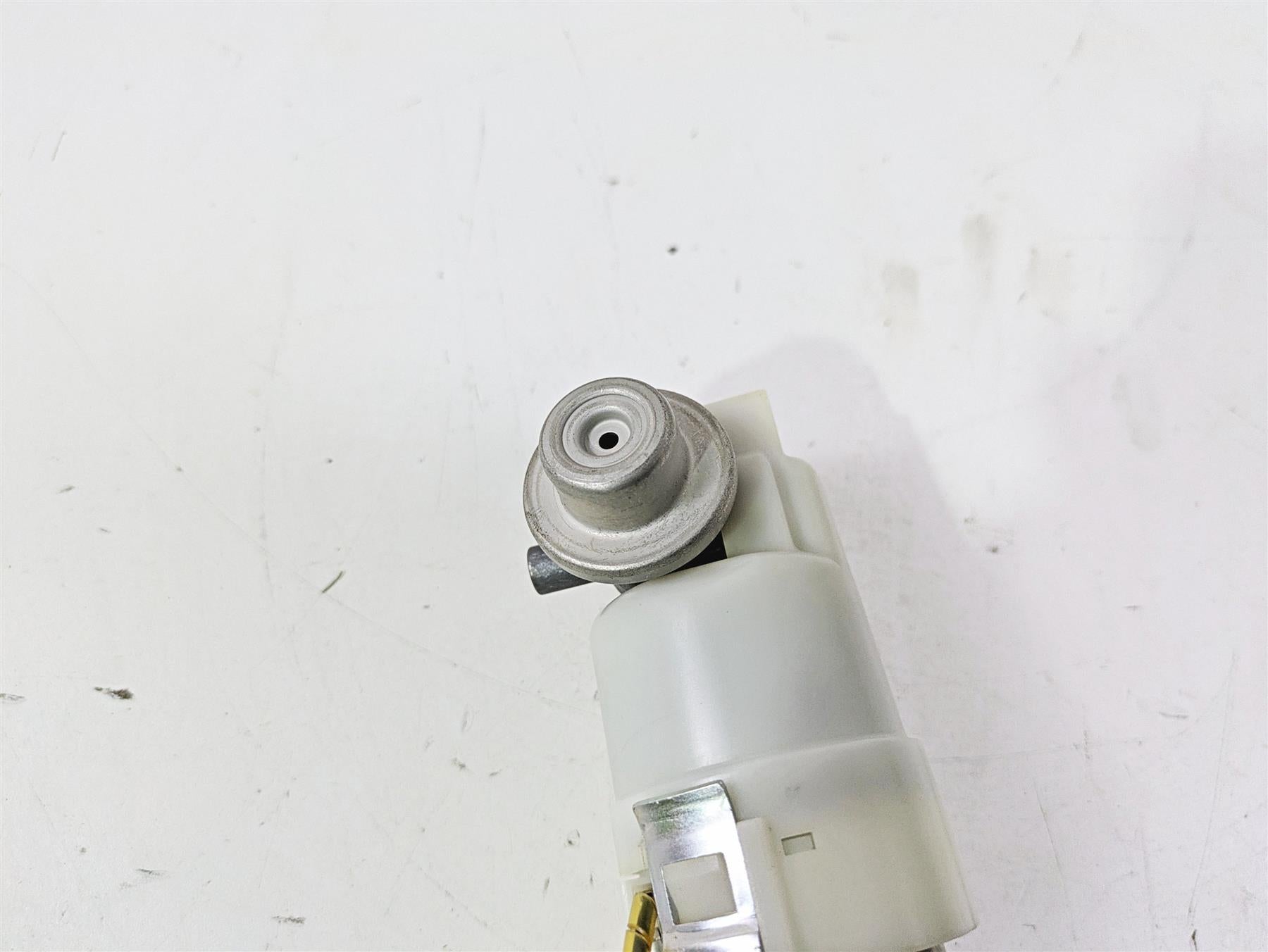 2018 KTM 1290 Super Adv S Fuel Gas Petrol Pump 60307088000 60307088100 {{ shop.shopifyCountryName }} - Mototech271