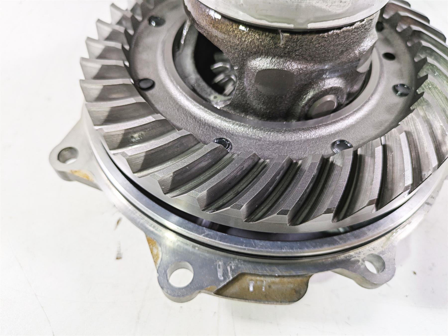 2022 Kawasaki Teryx KRX KRF 1000 C SE Front Differential Gear Box 13101-0719 {{ shop.shopifyCountryName }} - Mototech271