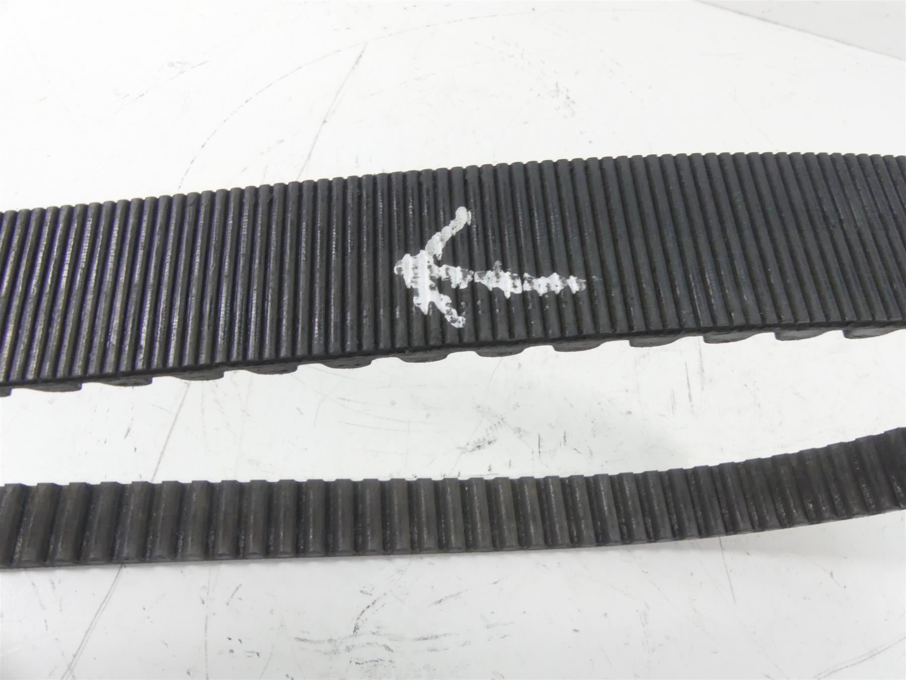 1989 Harley Touring FLTC Tour Glide Rear Main Drive Belt 136T 1-1/2" 40001-85 {{ shop.shopifyCountryName }} - Mototech271
