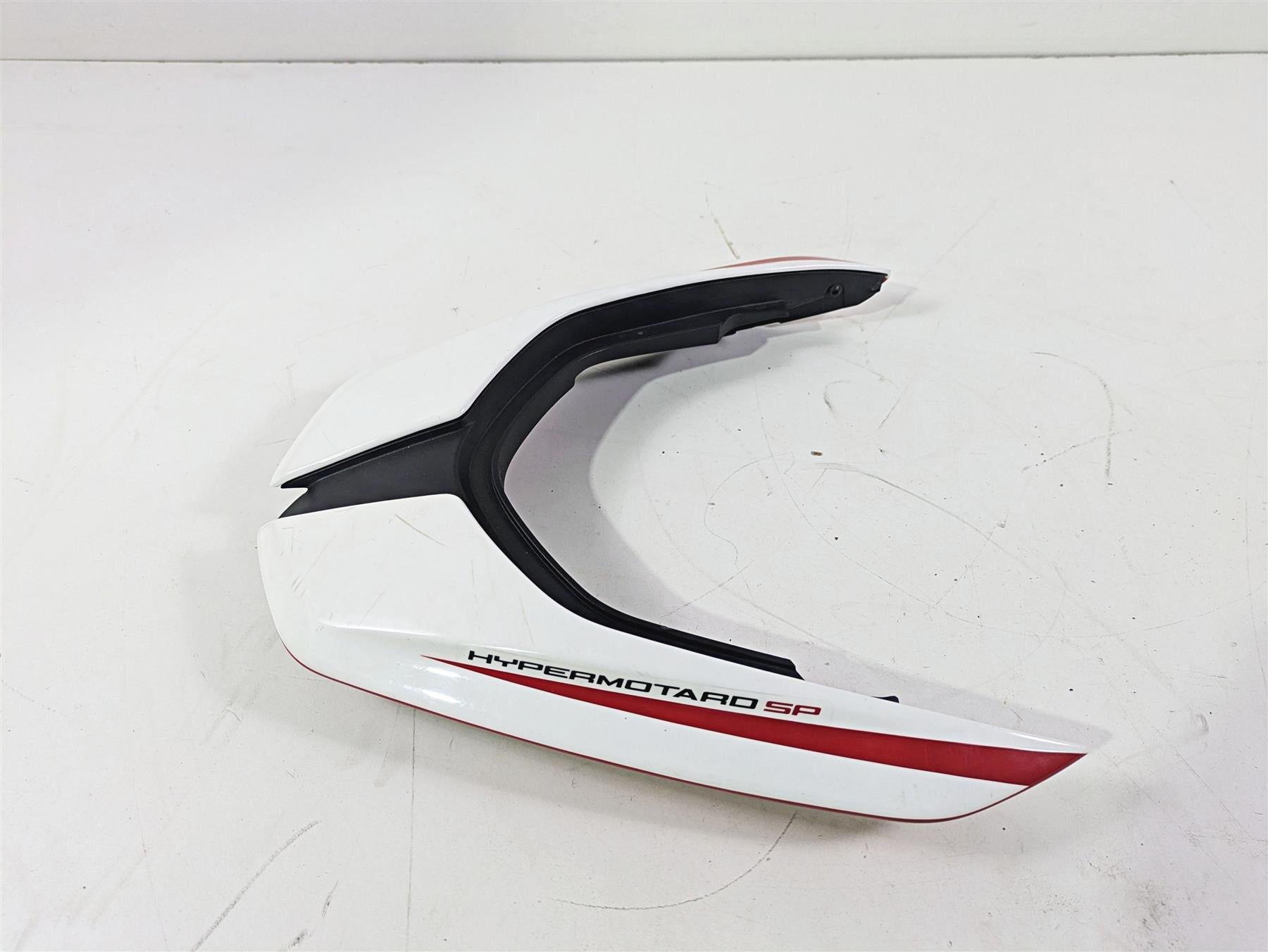 2015 Ducati Hypermotard 821 SP Tail Bracket & Fairing Set 483P1771AB 48311741A {{ shop.shopifyCountryName }} - Mototech271