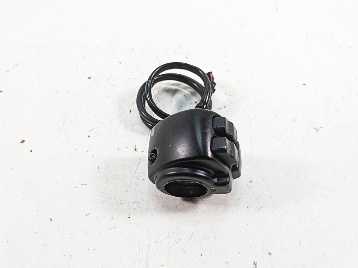 2019 Harley XL883N Sportster Iron Left Hand Control Switch 71500117A {{ shop.shopifyCountryName }} - Mototech271