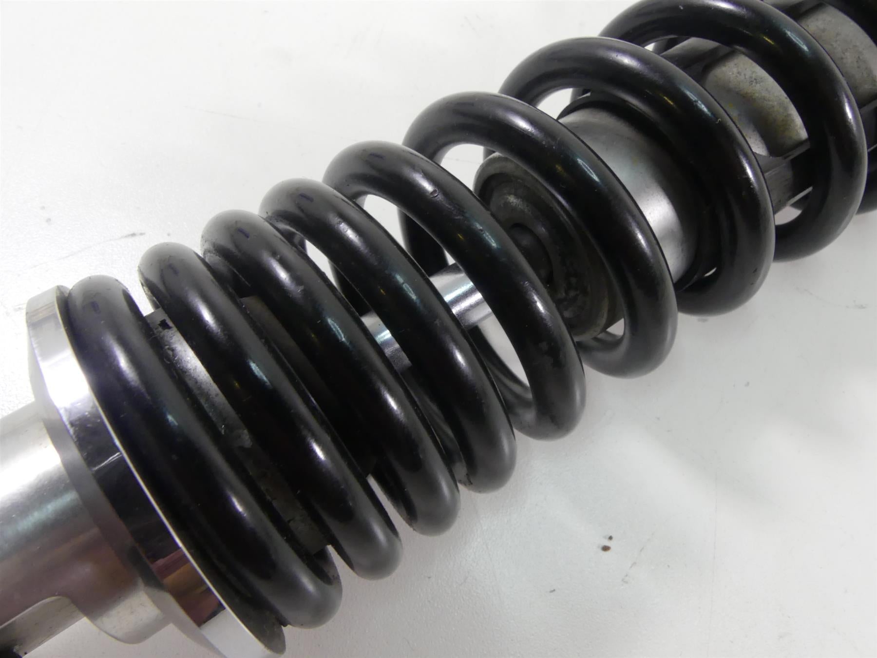 2013 Harley Davidson VRSCF Muscle Rear Shocks Damper 13" No Leaks 54617-09 {{ shop.shopifyCountryName }} - Mototech271