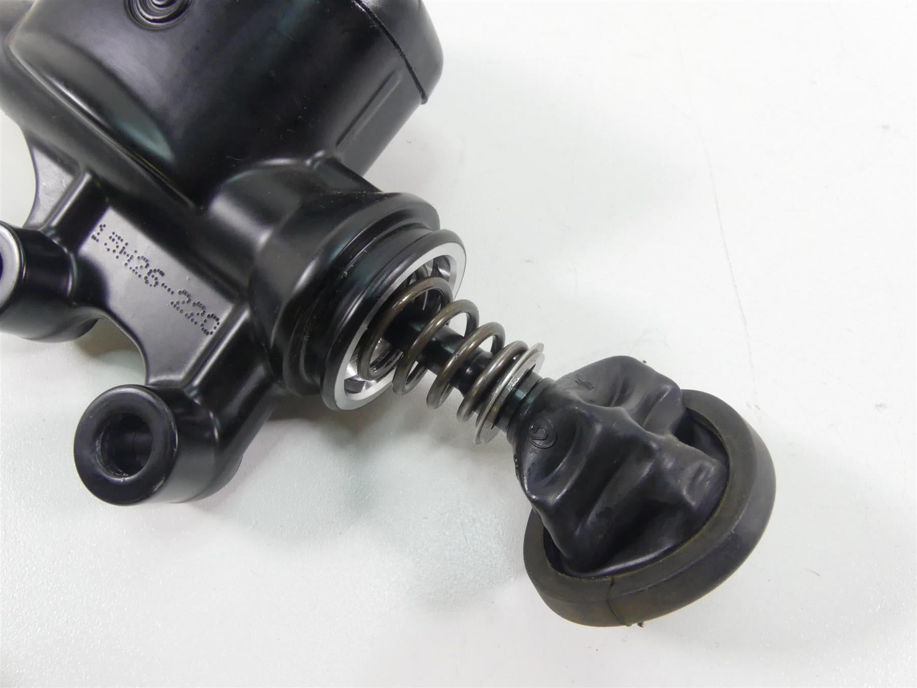 2016 Harley Touring FLHTP Electra Glide Rear Brake Master Cylinder 41700028A {{ shop.shopifyCountryName }} - Mototech271