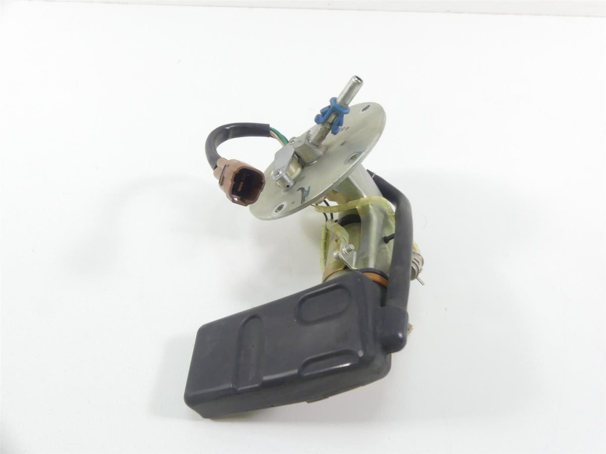 2007 Suzuki M109R VZR1800 Boulevard Fuel Gas Petrol Pump -Tested 15100-48G11 {{ shop.shopifyCountryName }} - Mototech271