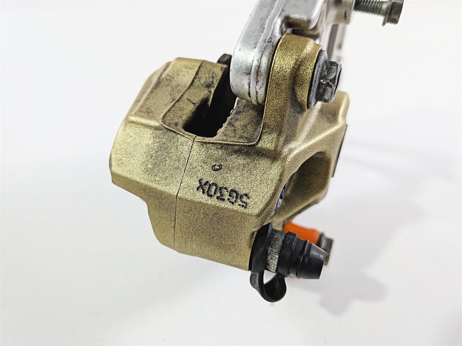 2016 Aprilia RSV 1100 Tuono V4 Factory Rear Gold Brembo Brake Caliper B045137 {{ shop.shopifyCountryName }} - Mototech271