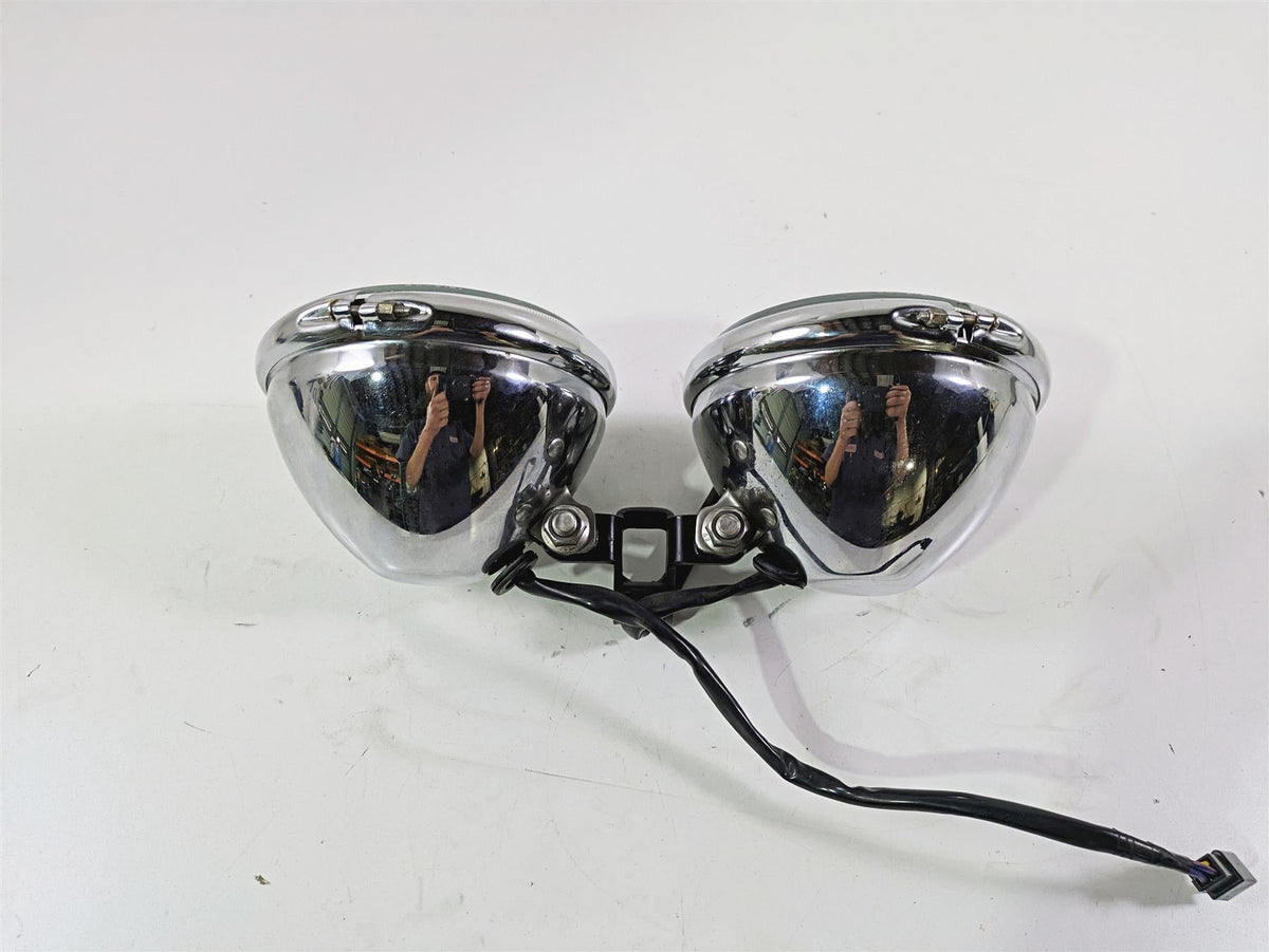 2006 Triumph Rocket 3 Headlight Head Light Lamp & Mounts T2700634 T2701000 {{ shop.shopifyCountryName }} - Mototech271