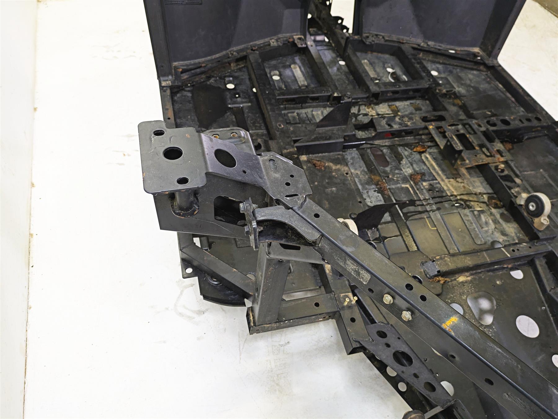 2022 Polaris Ranger 1000 Premium Straight Main Frame Chassis With Texas Salvage Title 2209899 2212422 {{ shop.shopifyCountryName }} - Mototech271