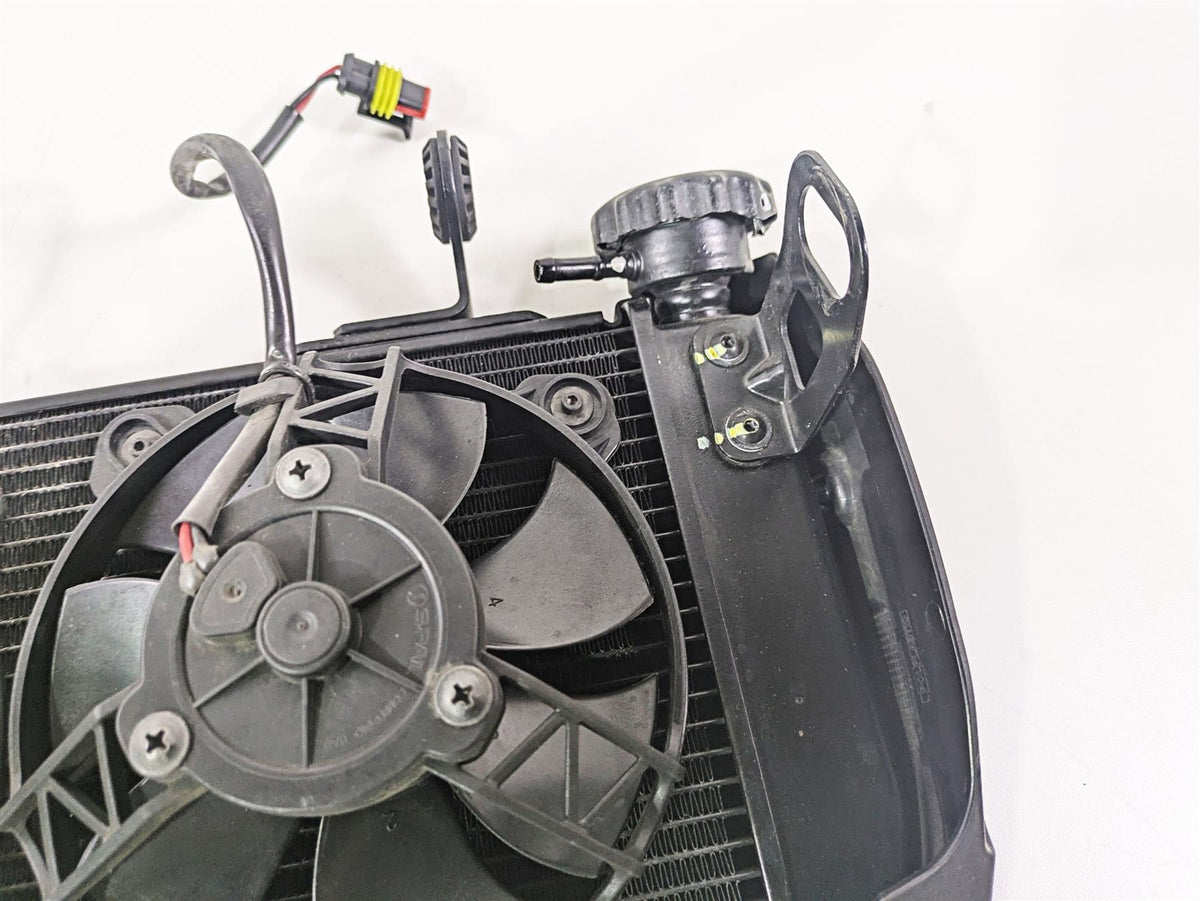 2015 Ducati Hypermotard 821 SP Radiator Fans Reservoir Hoses Set 54840981D {{ shop.shopifyCountryName }} - Mototech271