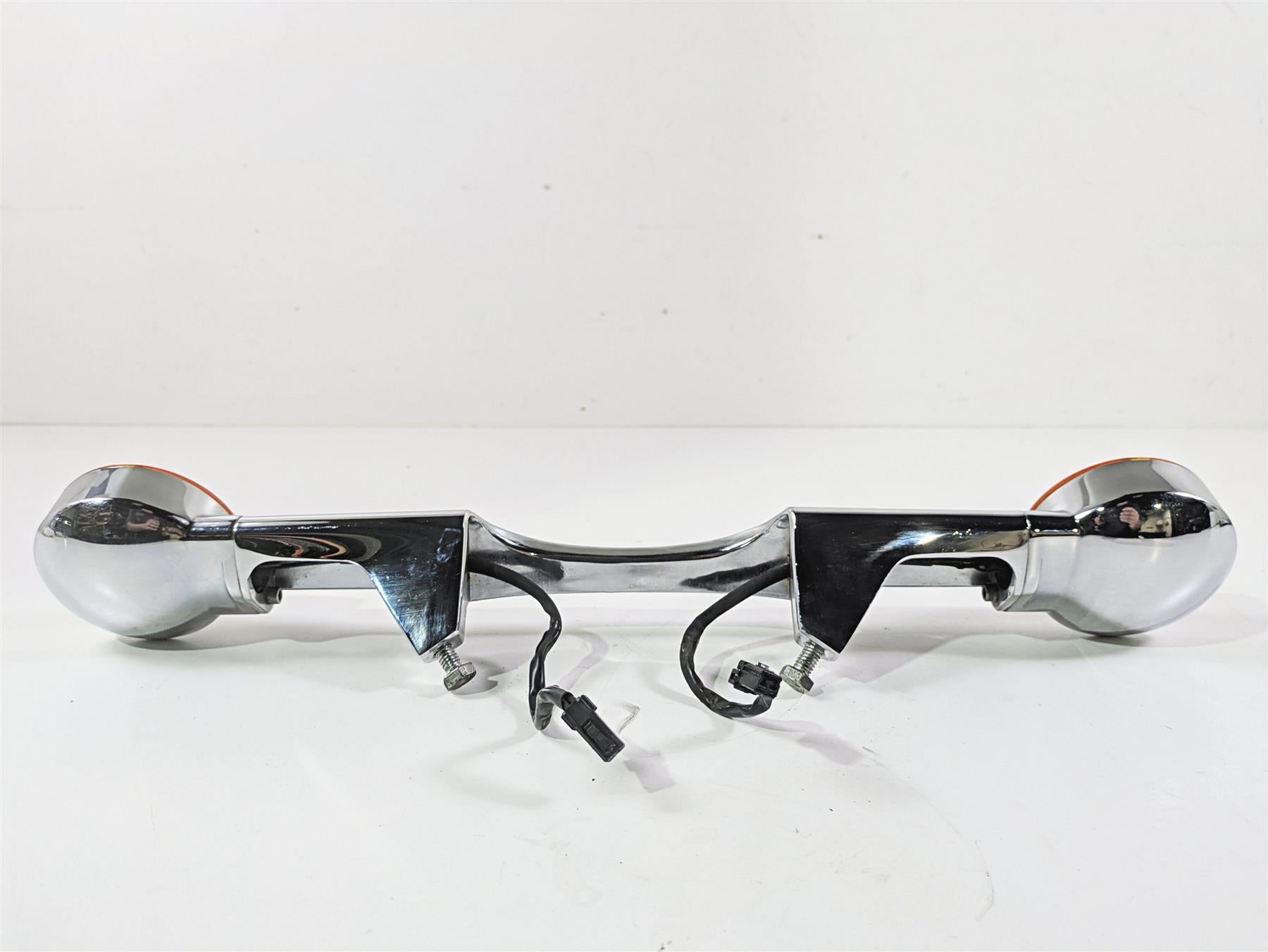 1999 Harley Touring FLHTCUI E-Glide Rear Blinker Turn Signal Bar 68510-74C {{ shop.shopifyCountryName }} - Mototech271